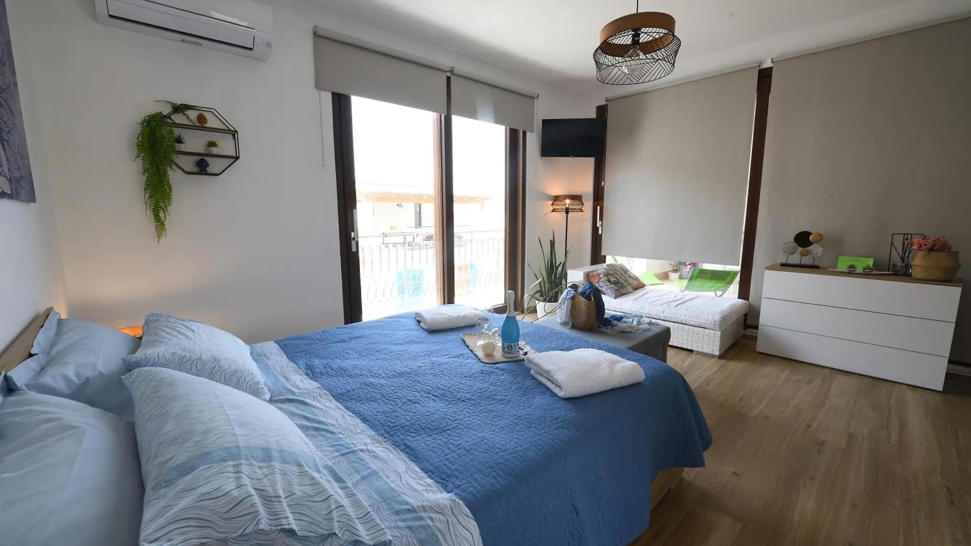 Terra Sinus Beautiful Suite Terrasini Olaszország
