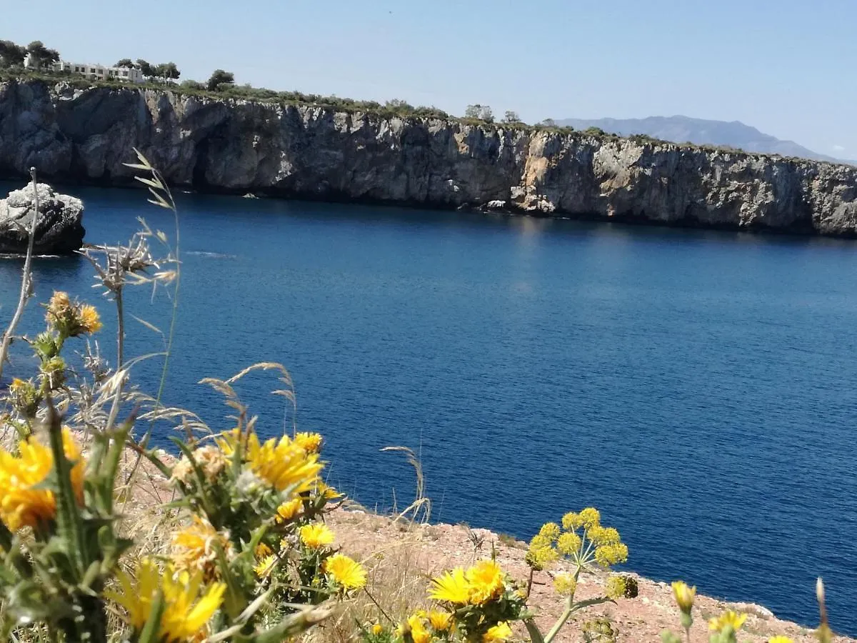 Appartamento Terra Sinus Beautiful Suite Terrasini Italia